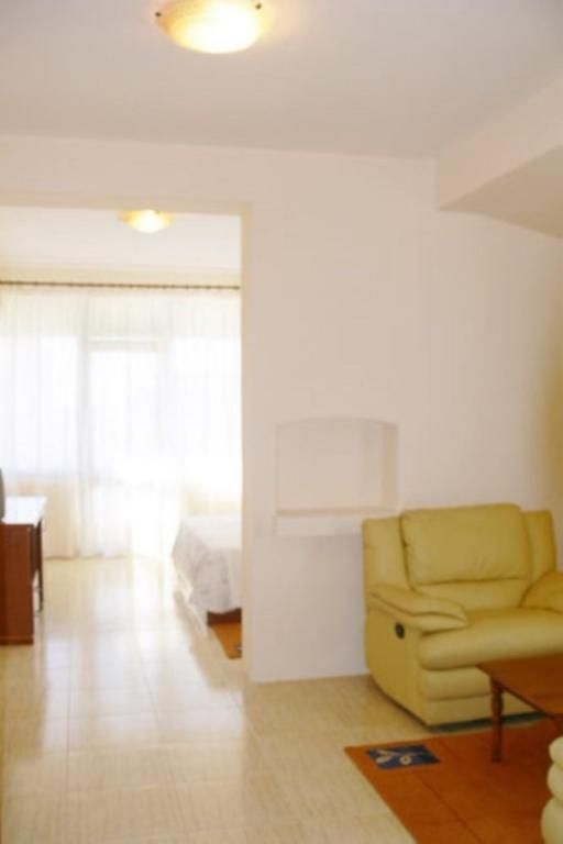 Akropoli Hotel Kryemëdhej Kamer foto